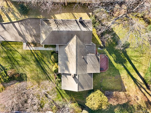 2 Churchill Road, Rye Brook, NY 10573