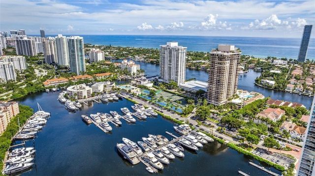 19707 Turnberry Way 9J, Aventura, FL 33180