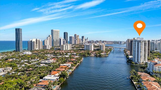 19707 Turnberry Way 9J, Aventura, FL 33180