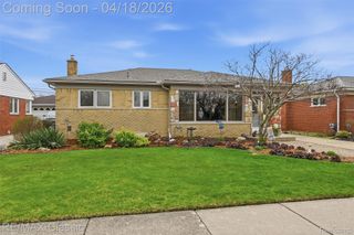 24647 Hayes Street, Taylor, MI 48180