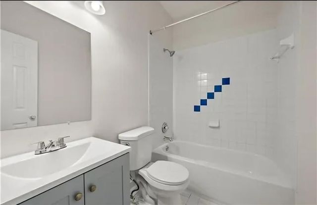 1021 Ada NW Avenue, Atlanta, GA 30318