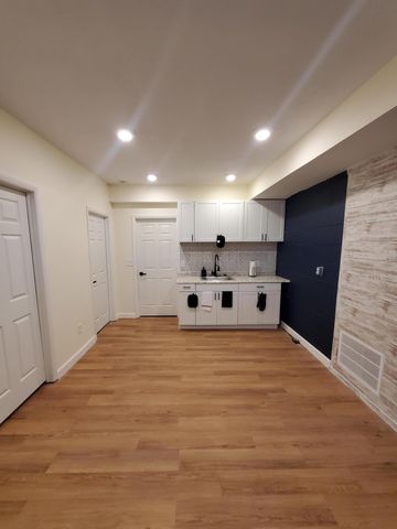 345 Dakota Avenue, Columbus, OH 43223