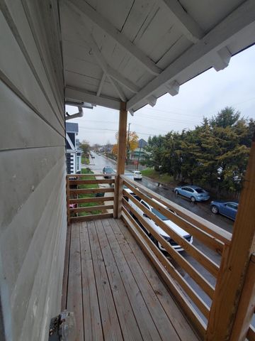 345 Dakota Avenue, Columbus, OH 43223