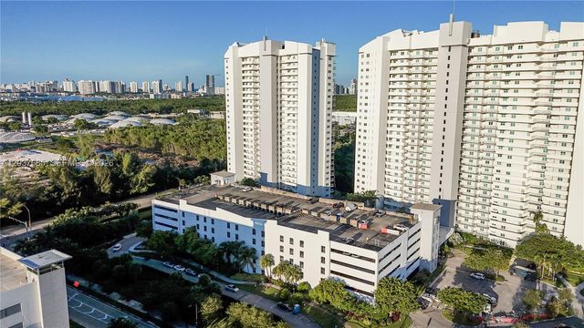 15051 Royal Oaks Lane 401, North Miami, FL 33181
