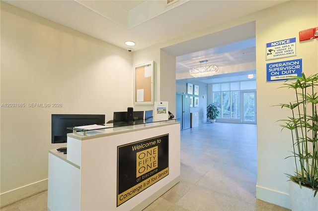 15051 Royal Oaks Lane 401, North Miami, FL 33181