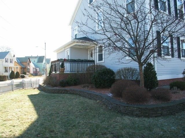 341 Lynn St 1, Malden, MA 02148
