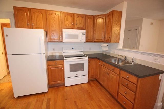 341 Lynn St 1, Malden, MA 02148