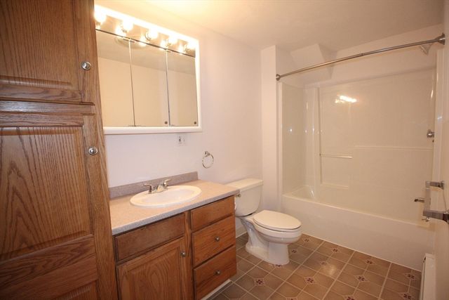 341 Lynn St 1, Malden, MA 02148