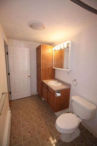 341 Lynn St 1, Malden, MA 02148