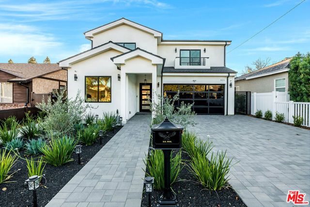 421 N Catalina Street, Burbank, CA 91505