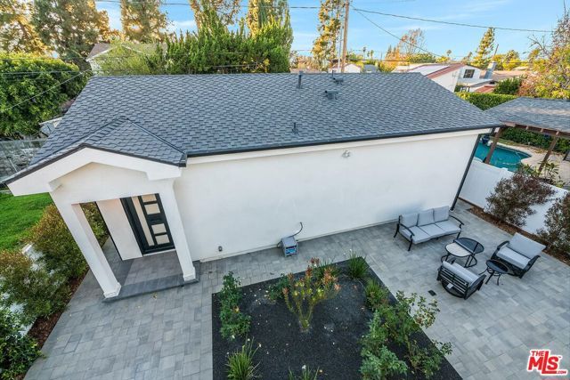 421 N Catalina Street, Burbank, CA 91505