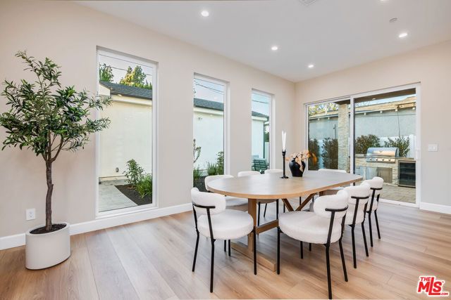 421 N Catalina Street, Burbank, CA 91505