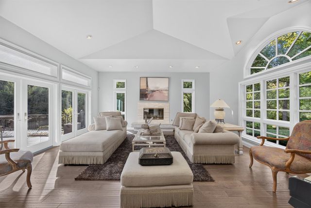 7762 Winding Way, Fair Oaks, CA 95628