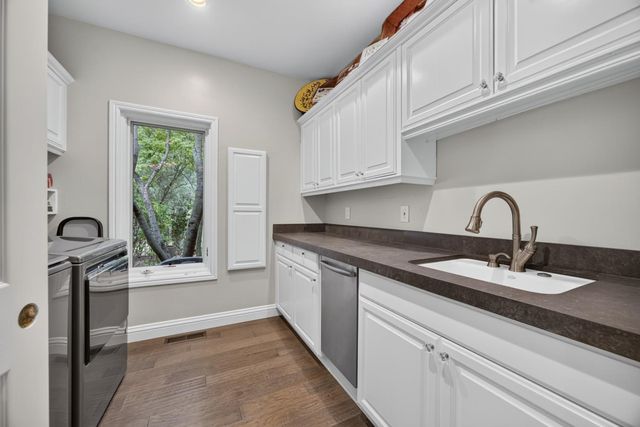 7762 Winding Way, Fair Oaks, CA 95628