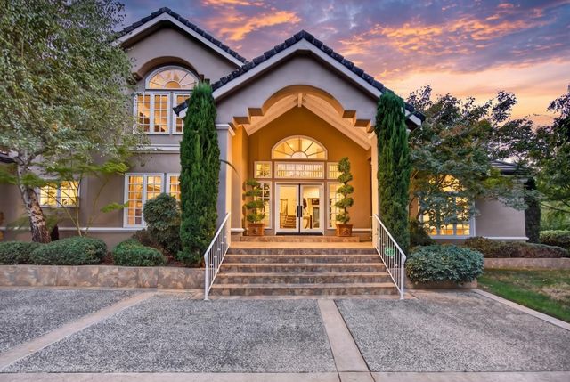 7762 Winding Way, Fair Oaks, CA 95628