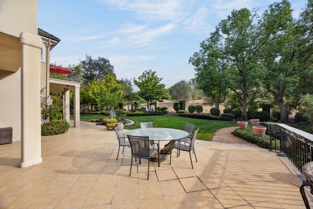 7762 Winding Way, Fair Oaks, CA 95628