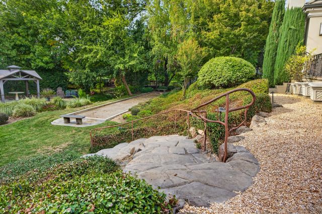 7762 Winding Way, Fair Oaks, CA 95628