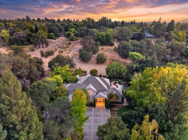 7762 Winding Way, Fair Oaks, CA 95628