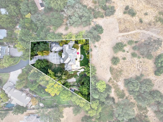 7762 Winding Way, Fair Oaks, CA 95628