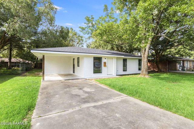 129 Lindsey Circle, Carencro, LA 70520