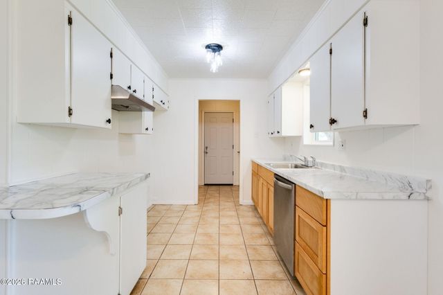 129 Lindsey Circle, Carencro, LA 70520