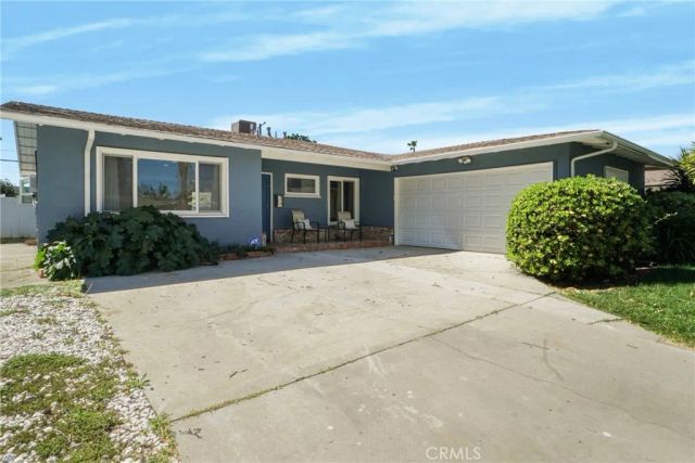 23928 Archwood Street, West Hills, CA 91307