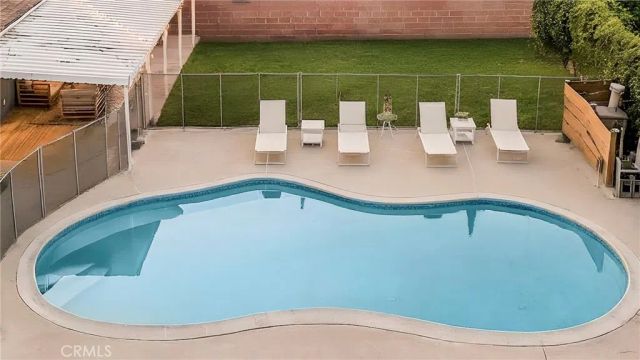 23928 Archwood Street, West Hills, CA 91307