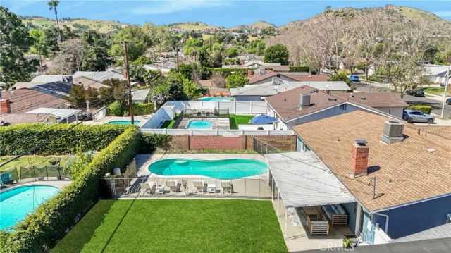 23928 Archwood Street, West Hills, CA 91307