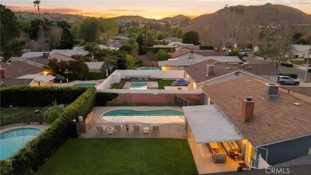 23928 Archwood Street, West Hills, CA 91307
