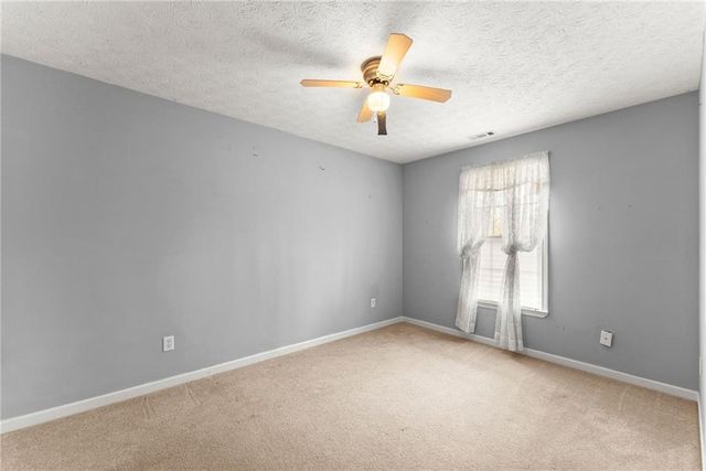 337 Claystone Walk, Cleveland, GA 30528