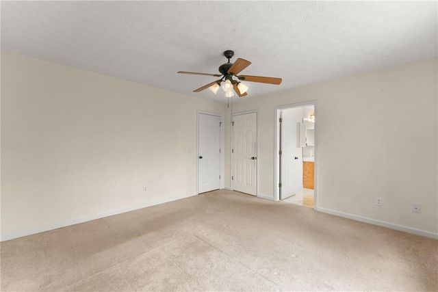 337 Claystone Walk, Cleveland, GA 30528