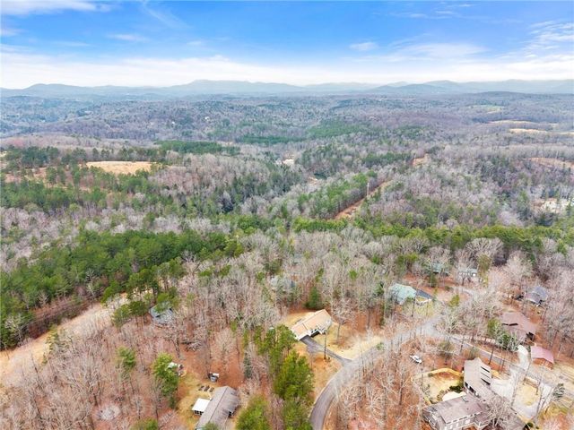 337 Claystone Walk, Cleveland, GA 30528