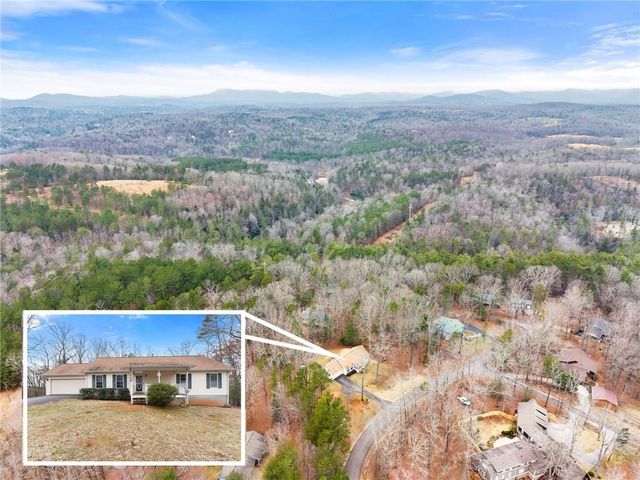 337 Claystone Walk, Cleveland, GA 30528