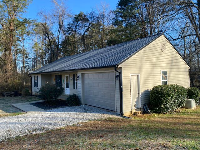 64 Woodson Cove Court, Bronston, KY 42518