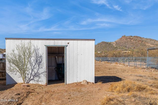 43228 N 14TH Street, New River, AZ 85087