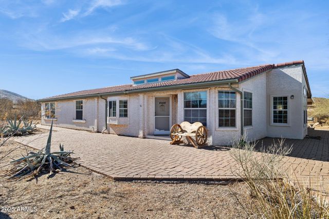 43228 N 14TH Street, New River, AZ 85087