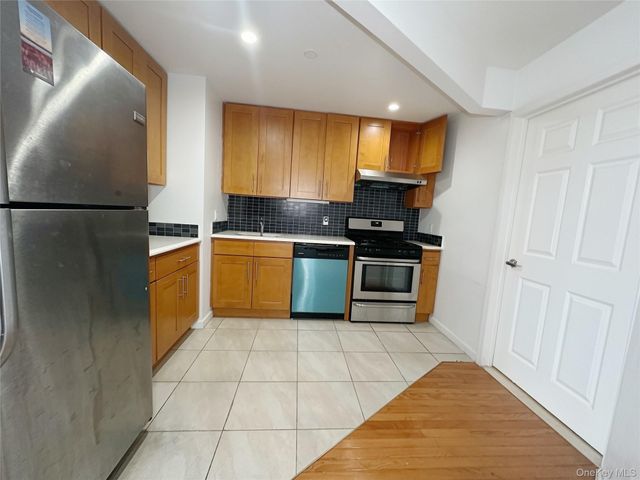 6475 Austin Street 4C, Rego Park, NY 11374