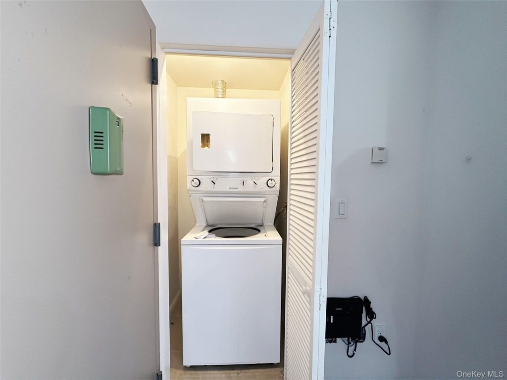 6475 Austin Street 4C, Rego Park, NY 11374 — photo 5
