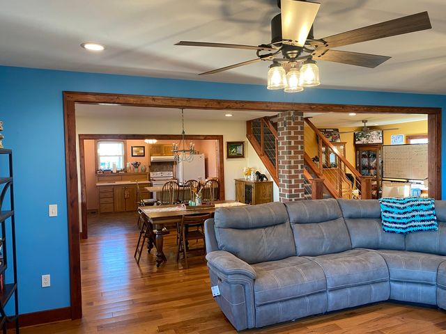 8742 E 1300th Street, Granville, IL 61326