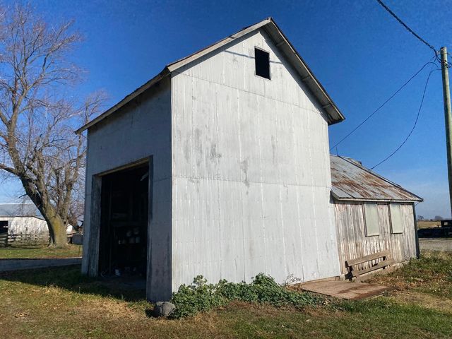 8742 E 1300th Street, Granville, IL 61326