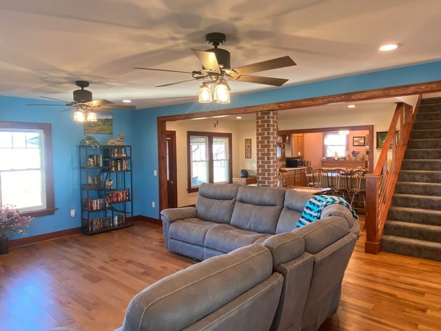 8742 E 1300th Street, Granville, IL 61326