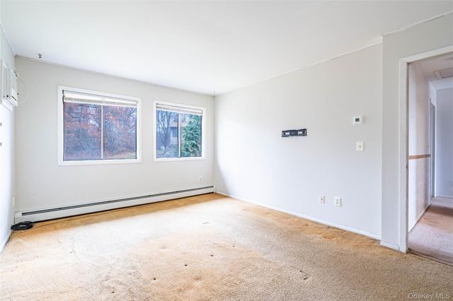 6 Eaton Court, Middletown, NY 10940