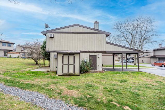 6 Eaton Court, Middletown, NY 10940