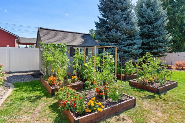 1658 W Boyles AVE, Hayden, ID 83835
