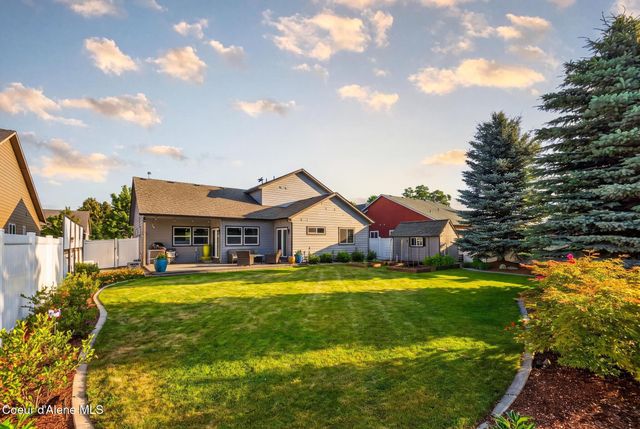 1658 W Boyles AVE, Hayden, ID 83835