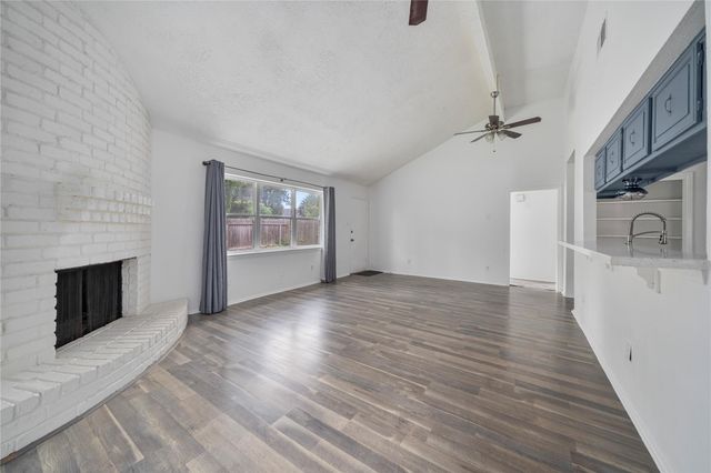 1607 Bent Oak Drive, Missouri City, TX 77489
