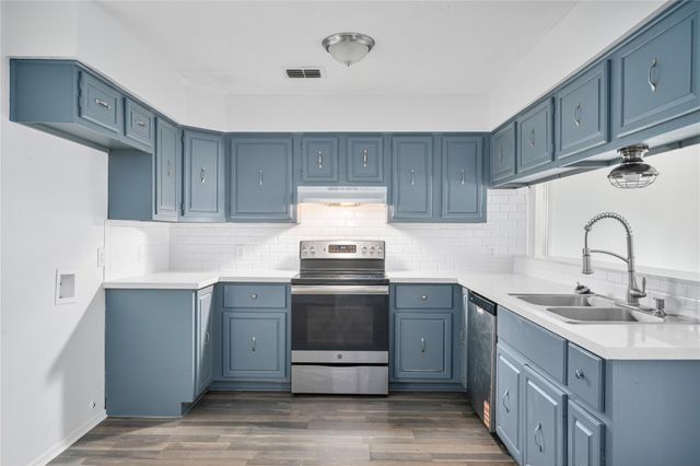 1607 Bent Oak Drive, Missouri City, TX 77489