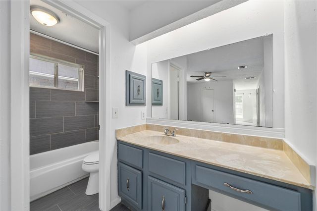 1607 Bent Oak Drive, Missouri City, TX 77489