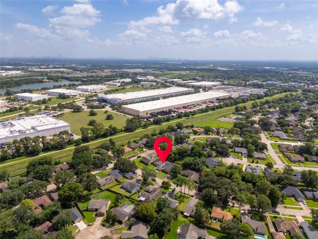 1607 Bent Oak Drive, Missouri City, TX 77489