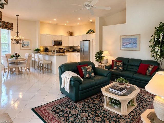 15173 Storrington PL E-201, Naples, FL 34110